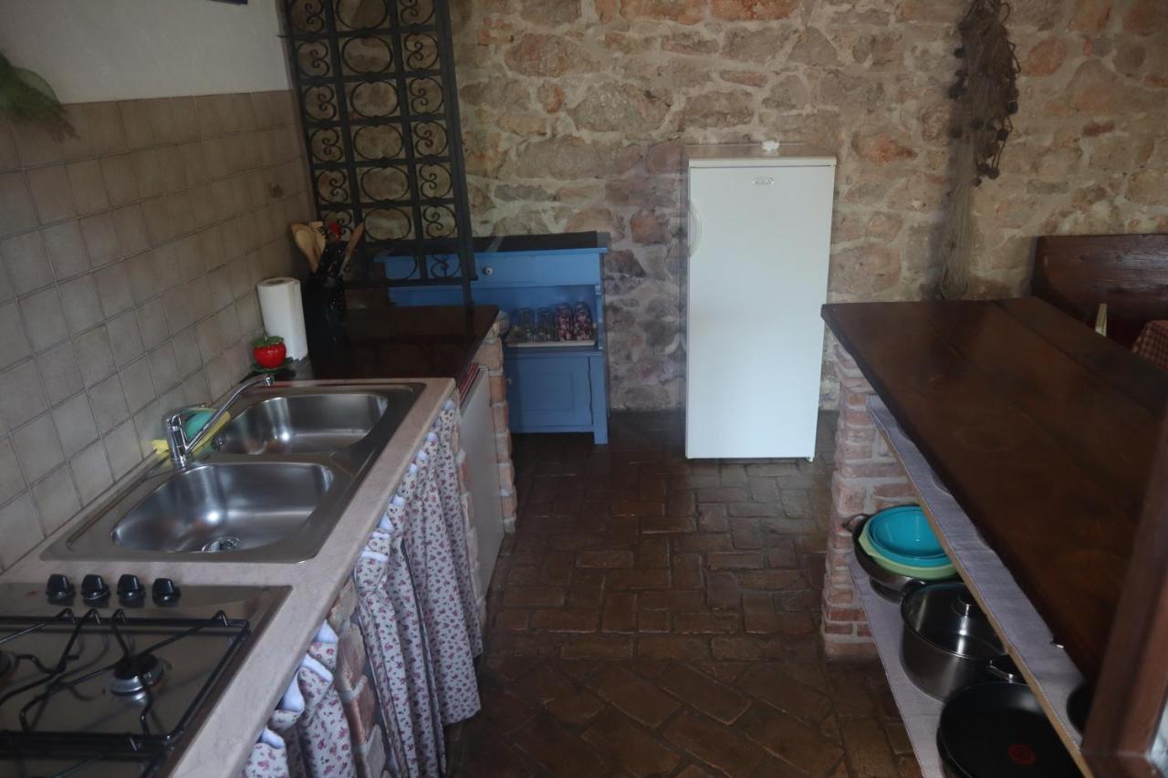 פורץ Apartmani Jelena מראה חיצוני תמונה